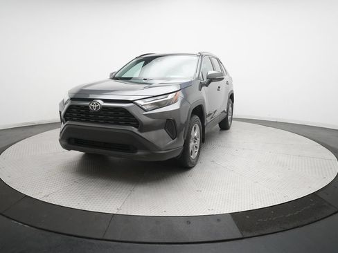 Used 2025 Toyota RAV4 XLE w/ Convenience Package AWD/4WD image 11