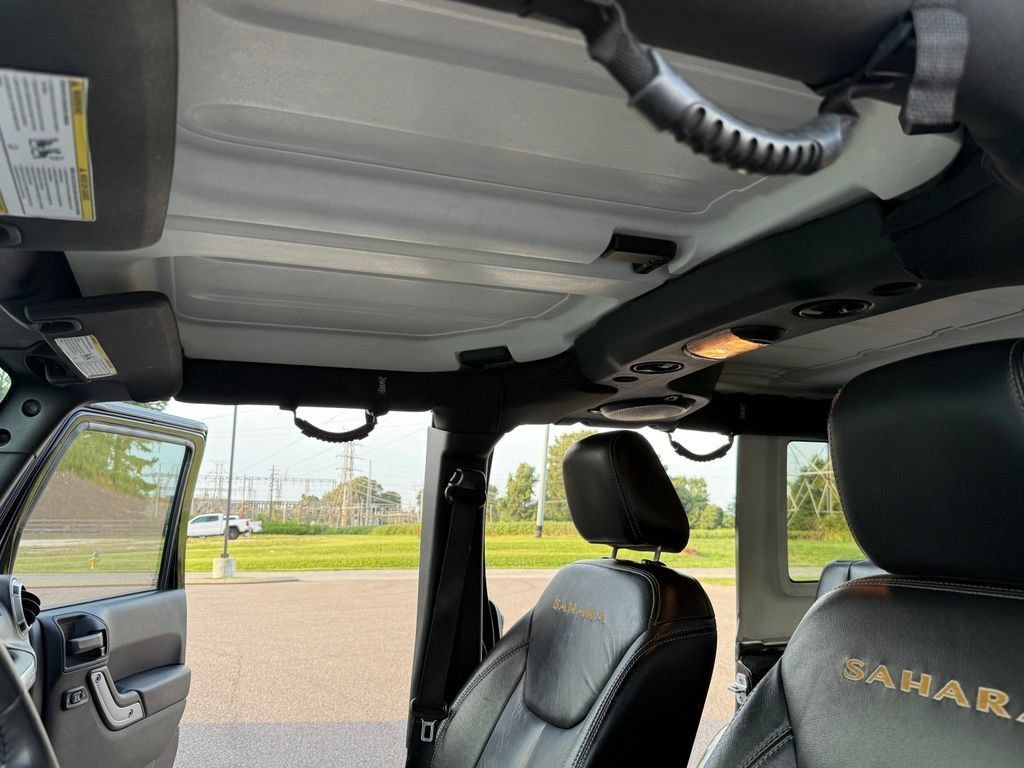 Used 2014 Jeep Wrangler Unlimited Sahara w/ Max Tow Package AWD/4WD image 22