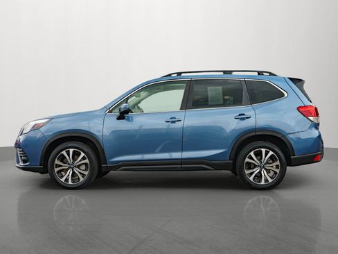 Used 2024 Subaru Forester Limited AWD/4WD image 4