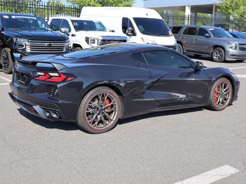 Used 2024 Chevrolet Corvette Stingray Preferred Cpe w/ Z51 Performance Package RWD image 11