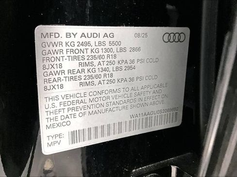 Used 2025 Audi Q5 Premium w/ Convenience Package AWD/4WD image 25