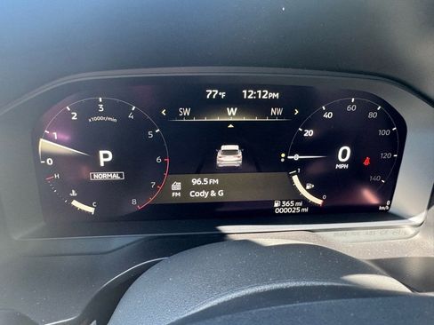 New 2025 Mitsubishi Outlander AWD image 31