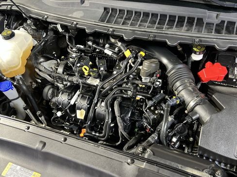 Used 2024 Ford Edge SEL image 26