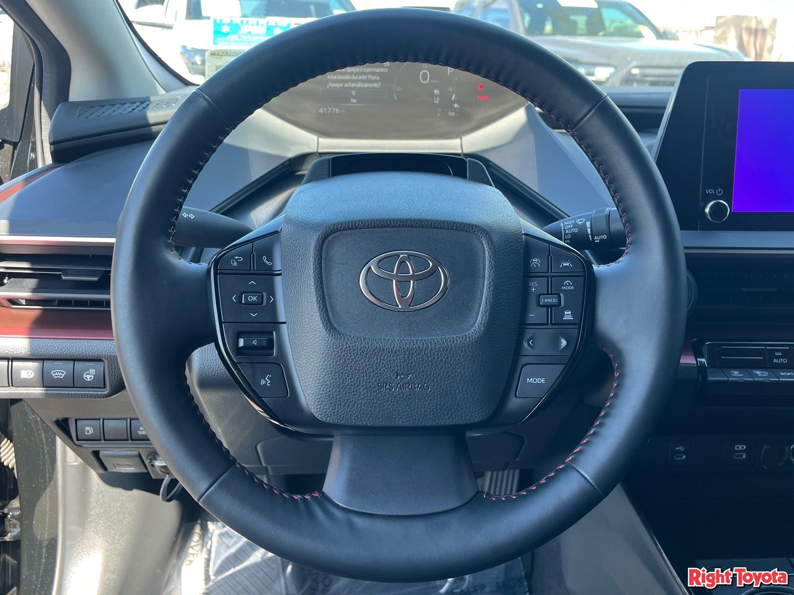 Certified 2025 Toyota Prius Plug-In Hybrid FWD image 22