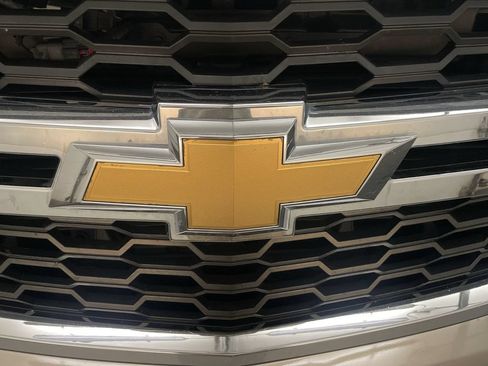 Used 2018 Chevrolet Tahoe LT w/ Luxury Package AWD/4WD image 26