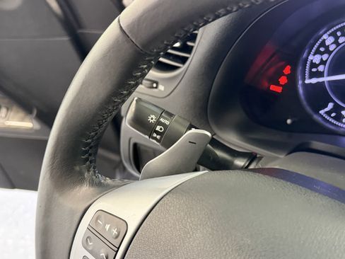 Used 2011 Lexus IS 250C w/ Luxury Pkg RWD image 14
