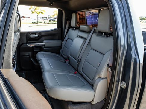 Used 2019 Chevrolet Silverado 1500 LTZ w/ LTZ Texas Edition image 44