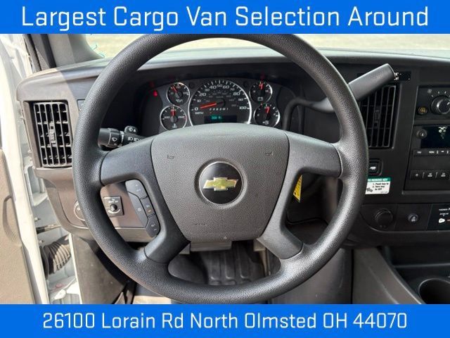 Used 2025 Chevrolet Express 2500 w/ Driver Convenience Package RWD image 32