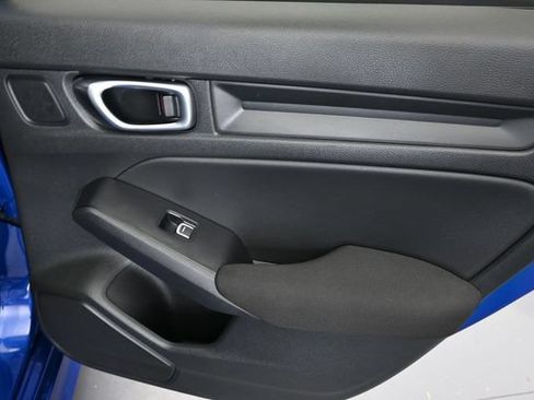 Used 2024 Honda Civic Sport image 29