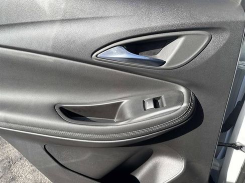 Used 2024 Buick Encore GX Preferred image 14