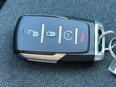 Used 2025 RAM 3500 Big Horn image 44