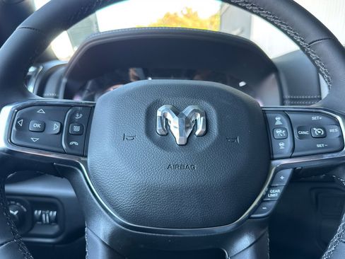 New 2026 RAM 3500 Laramie AWD/4WD image 22