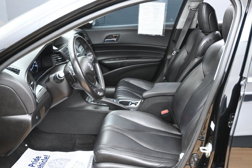 Used 2020 Acura ILX FWD image 11