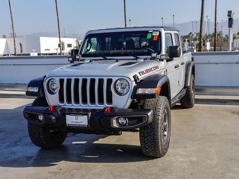 Used 2023 Jeep Gladiator Rubicon w/ Trailer Tow Package AWD/4WD image 4