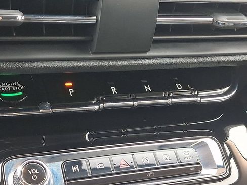 Certified 2023 Lincoln Corsair AWD w/ Equipment Group 101A image 16