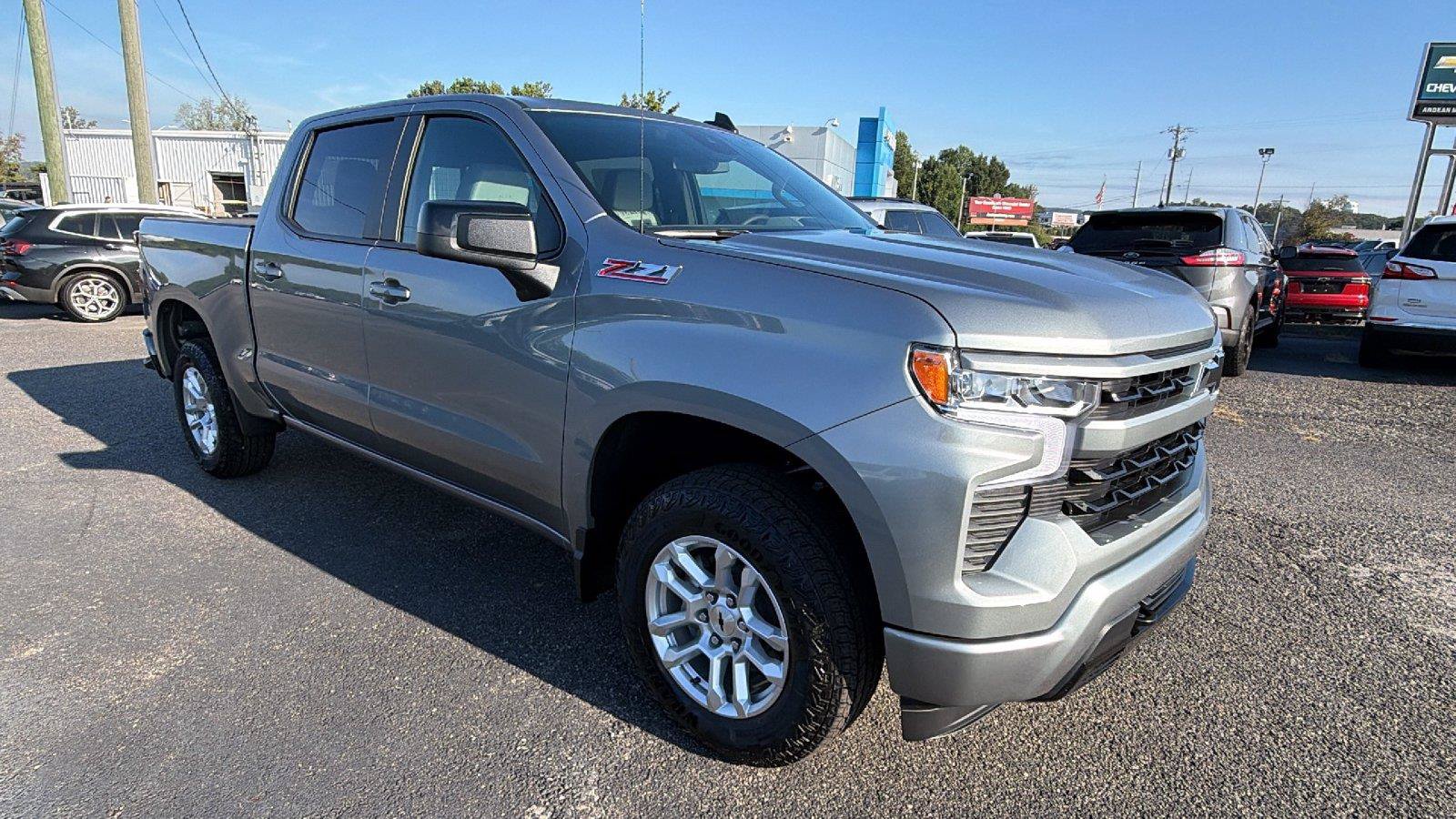 New 2026 Chevrolet Silverado 1500 RST w/ Convenience Package II AWD/4WD image 6