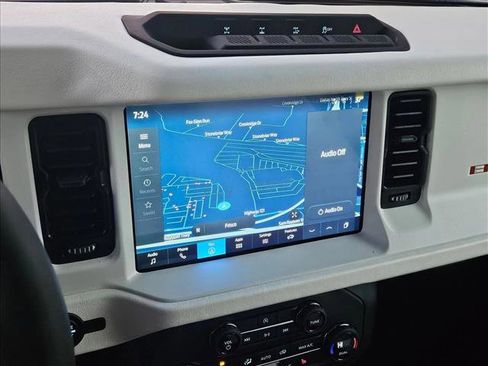 New 2025 Ford Bronco Heritage Edition image 13