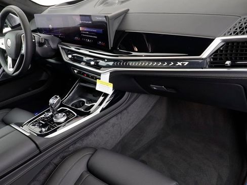 New 2026 BMW ALPINA XB7 AWD/4WD image 23