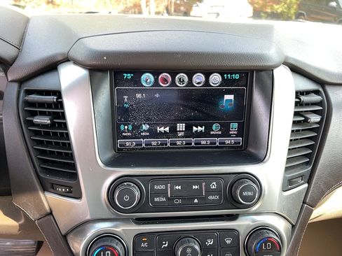 Used 2016 Chevrolet Tahoe LT image 18