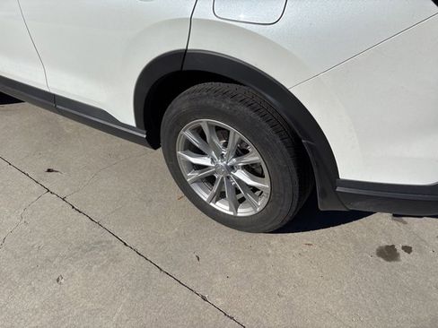 Certified 2024 Honda CR-V EX image 8