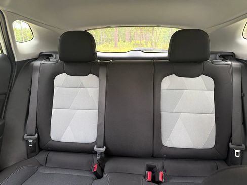 New 2026 Chevrolet Trax LS w/ LS Convenience Package FWD image 27