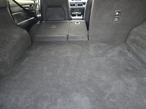 Used 2019 MAZDA CX-5 Touring image 20