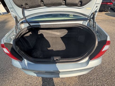 Used 2011 Ford Fusion Hybrid FWD image 30