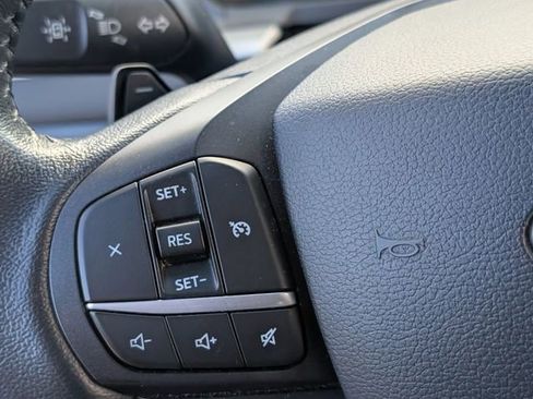 Used 2020 Ford Explorer XLT w/ Comfort Package image 23