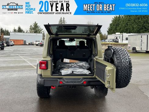 New 2026 Jeep Wrangler Unlimited Rubicon AWD/4WD image 7