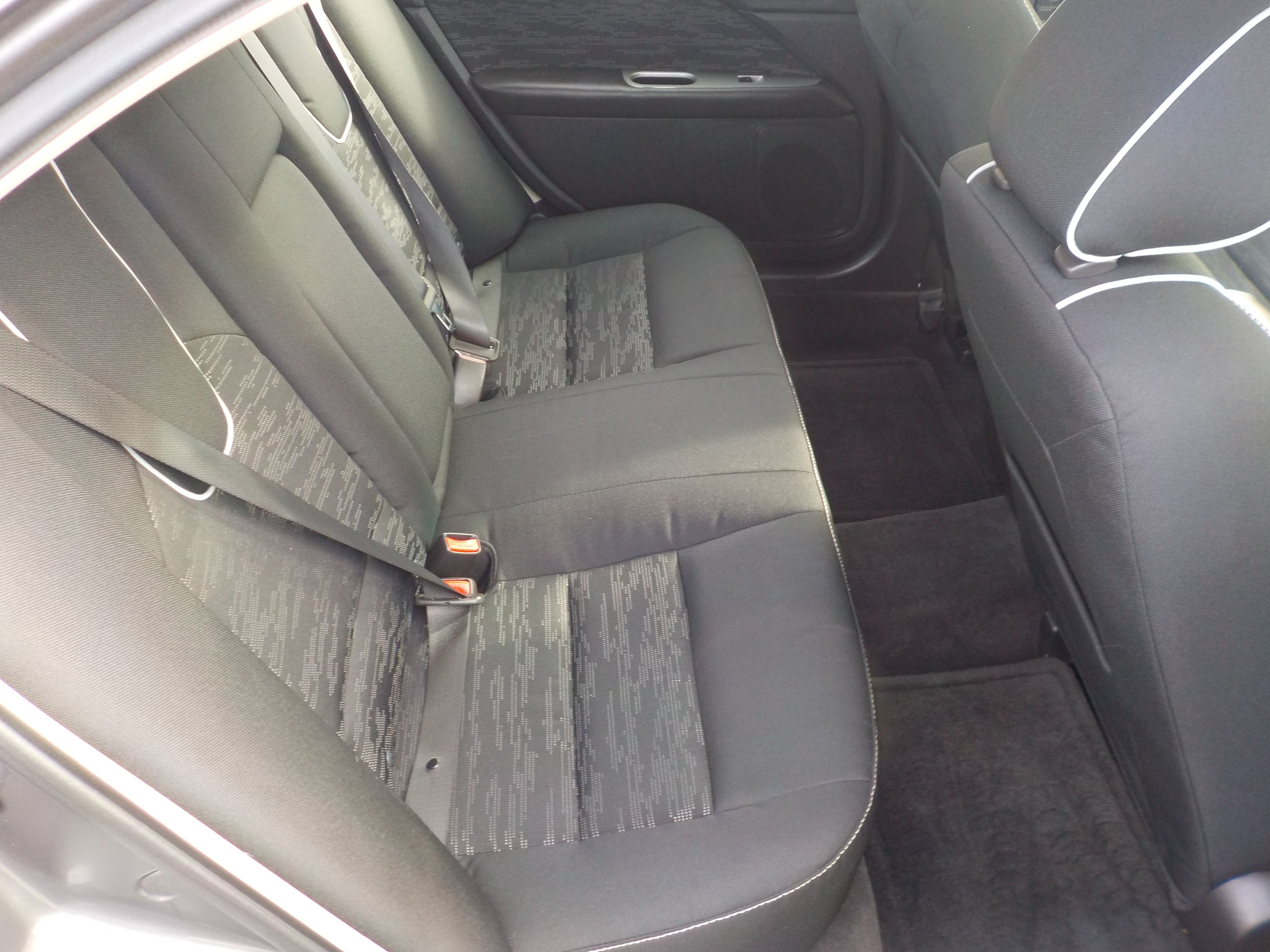 Used 2012 Ford Fusion SE FWD image 25