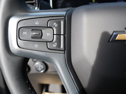 Used 2025 Chevrolet Silverado 1500 LTZ w/ LTZ Convenience Package II image 37