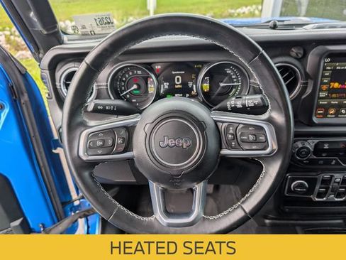 Used 2022 Jeep Wrangler Unlimited Sahara w/ Safety Group AWD/4WD image 14