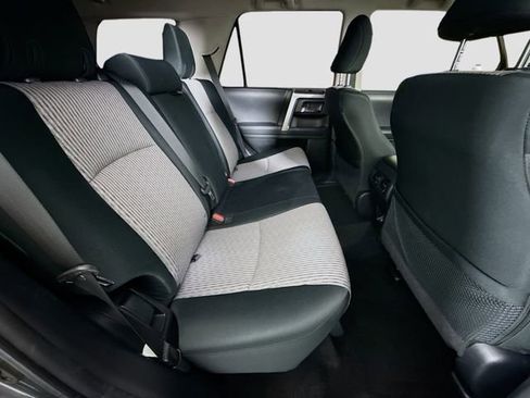 Certified 2021 Toyota 4Runner SR5 AWD/4WD image 26