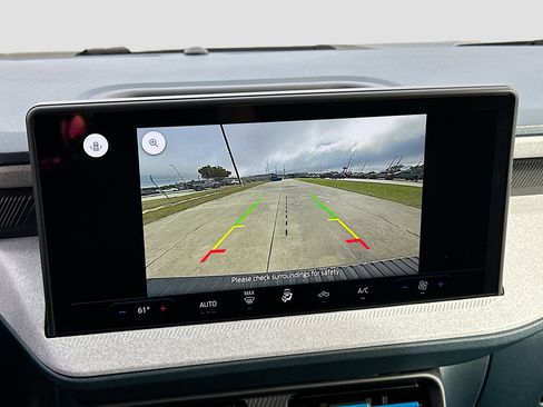 New 2026 Ford Maverick XLT image 8