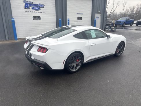 Used 2024 Ford Mustang EcoBoost w/ 2.3L High Performance Package image 3