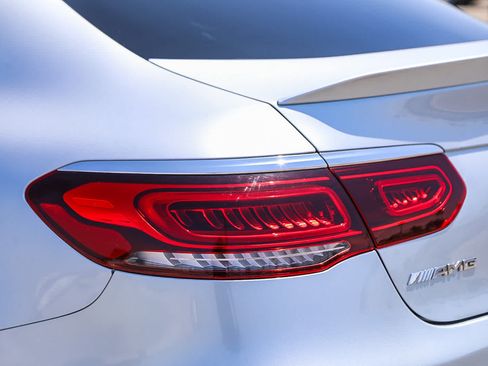 Used 2021 Mercedes-Benz GLC 43 AMG 4MATIC Coupe image 9