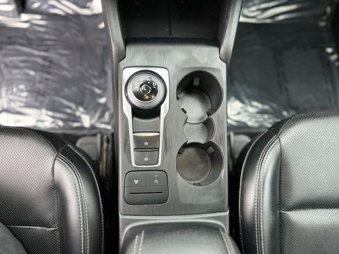 Used 2020 Ford Escape SEL AWD/4WD image 32