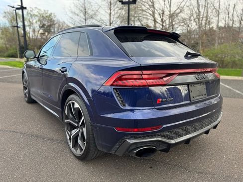 Used 2021 Audi RS Q8 w/ Carbon Optic Package image 4