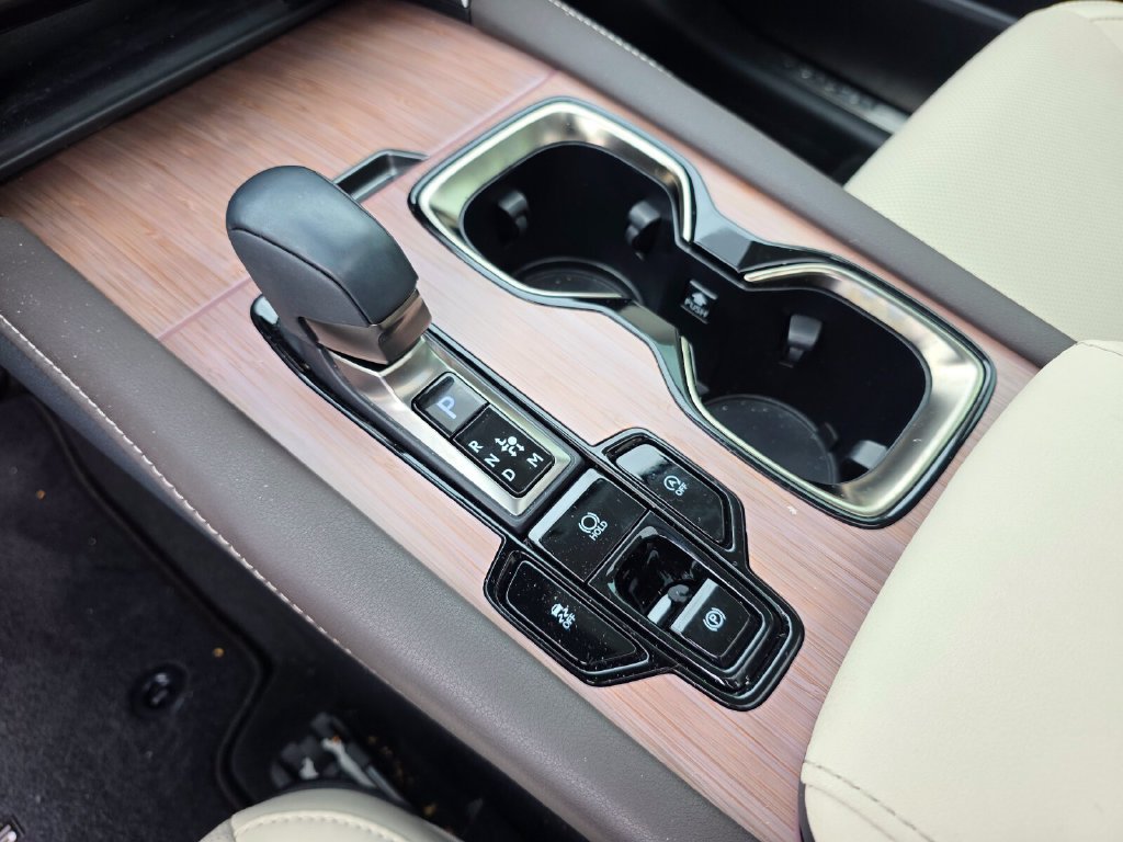 Used 2024 Lexus RX 350 Premium w/ Cold Area Package FWD image 6