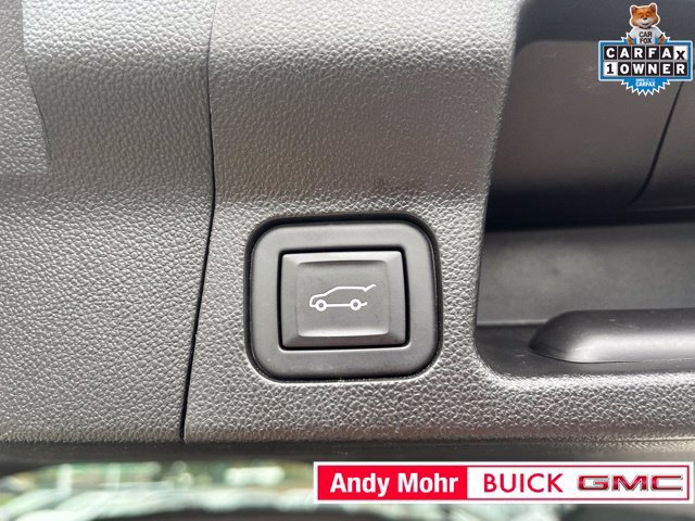 Used 2023 GMC Acadia SLT w/ Elevation Edition FWD image 14