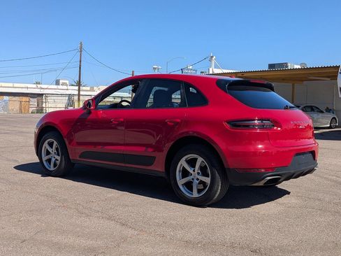 Used 2018 Porsche Macan image 6