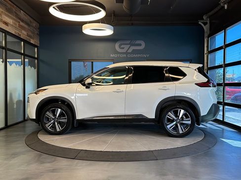 Used 2021 Nissan Rogue SL AWD/4WD image 6