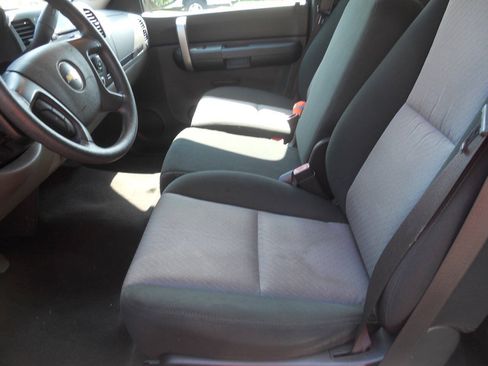 Used 2009 Chevrolet Silverado 1500 LS RWD image 17