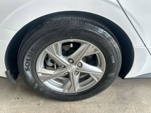 Used 2023 Hyundai Sonata SE FWD image 11