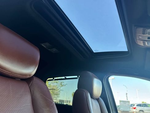 Used 2018 MAZDA CX-9 Signature image 19