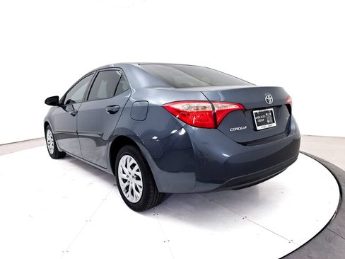 Used 2017 Toyota Corolla LE w/ Carpet Mat Package (TMS) FWD image 9