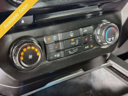 Used 2017 Ford F150 XLT w/ Equipment Group 302A Luxury AWD/4WD image 15