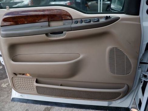 Used 2000 Ford Excursion Limited image 41