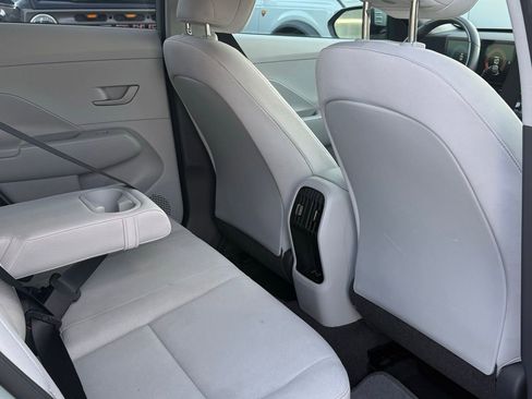 Used 2024 Hyundai Kona SEL image 21