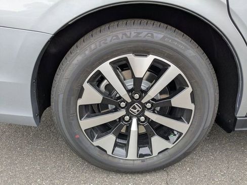 New 2026 Honda Odyssey EX-L image 9
